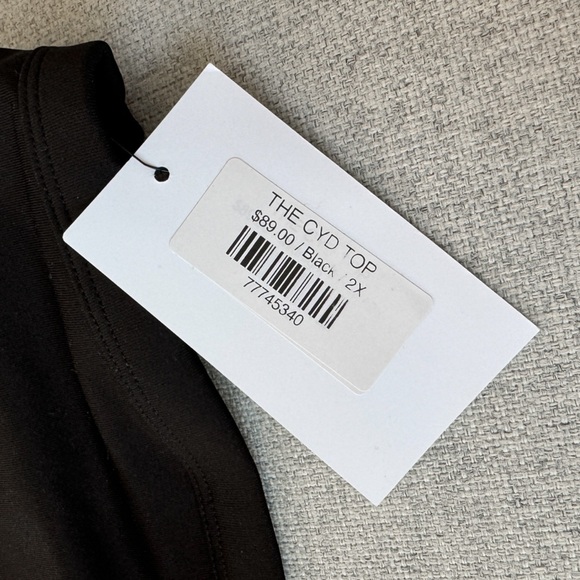 New! NETTLE’S TALE • The Cyd Top in Black - Picture 9 of 11